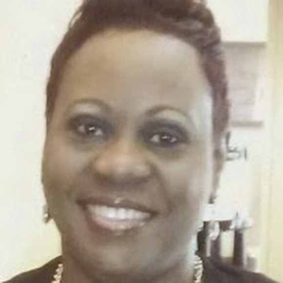 Meet your Posher, Brenda - Picture 1 of 1